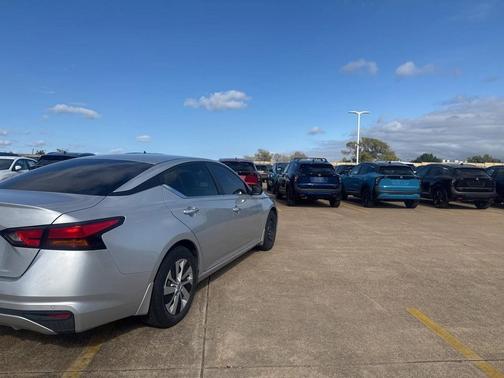 2024 Nissan Altima S FWD