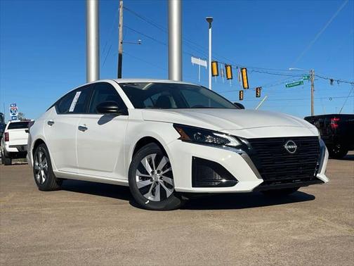2025 Nissan Altima S FWD