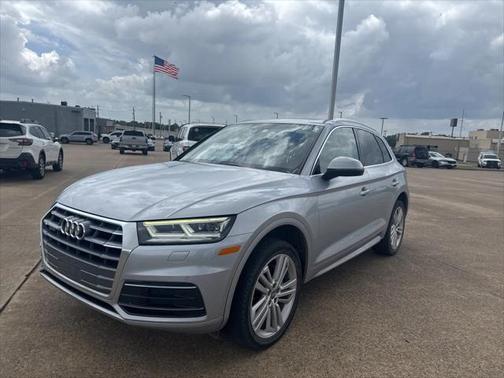 2018 Audi Q5 2.0T Premium Plus