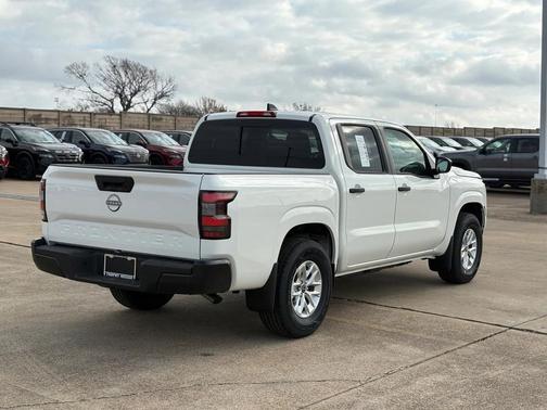 2026 Nissan Frontier S