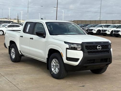 2026 Nissan Frontier S