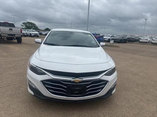 2020 Chevrolet Malibu FWD LT