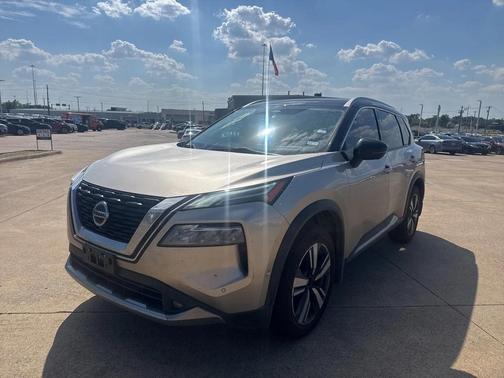 2021 Nissan Rogue Platinum