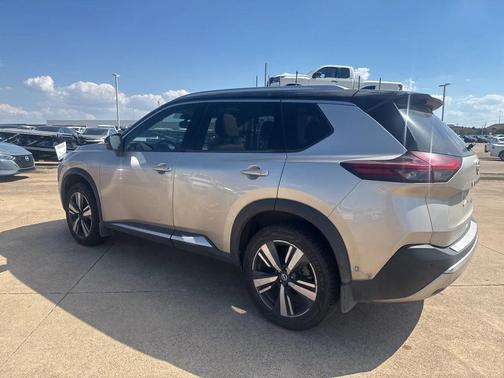 2021 Nissan Rogue Platinum