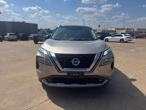 2021 Nissan Rogue Platinum