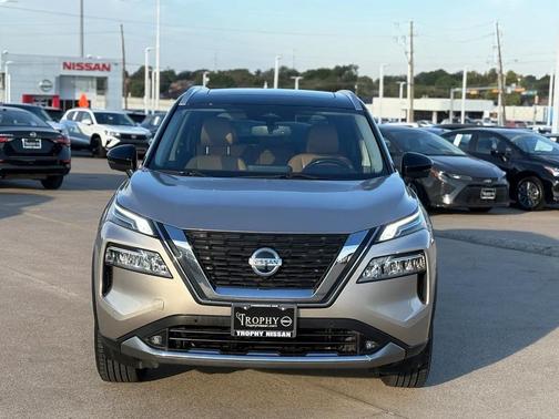 2021 Nissan Rogue Platinum