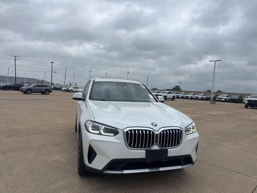 Mineral White Metallic 2022 BMW X3 sDrive30i