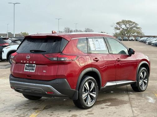 2023 Nissan Rogue SL