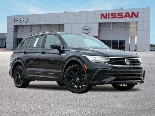 2022 Volkswagen Tiguan 2.0T SE R-Line Black