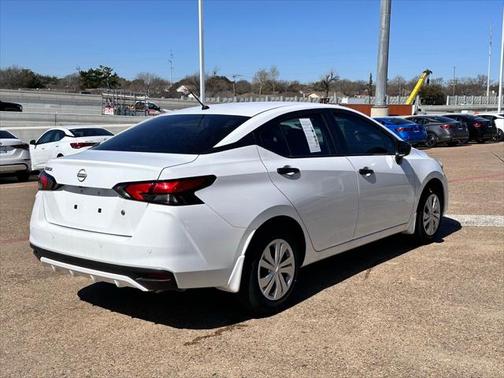 2025 Nissan Versa 1.6 S