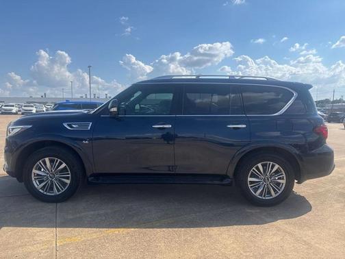 2018 INFINITI QX80 Base