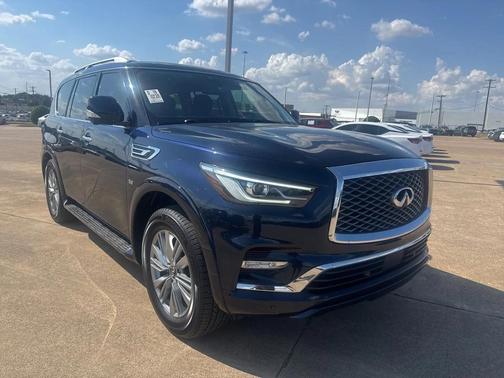 2018 INFINITI QX80 Base