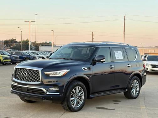 2018 INFINITI QX80 Base