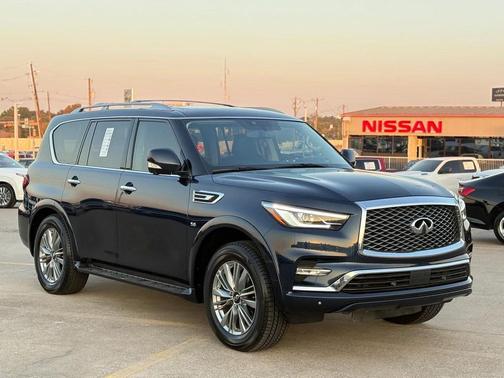 2018 INFINITI QX80 Base