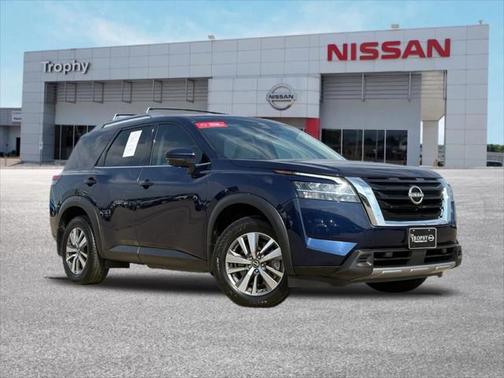 2023 Nissan Pathfinder SL 4WD