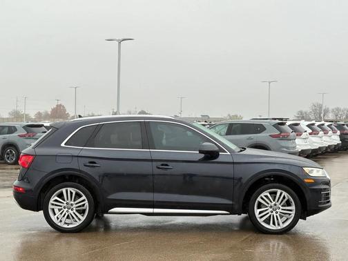 2019 Audi Q5 2.0T Premium Plus