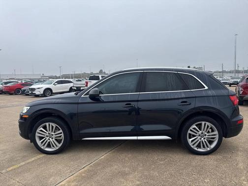 2019 Audi Q5 2.0T Premium Plus