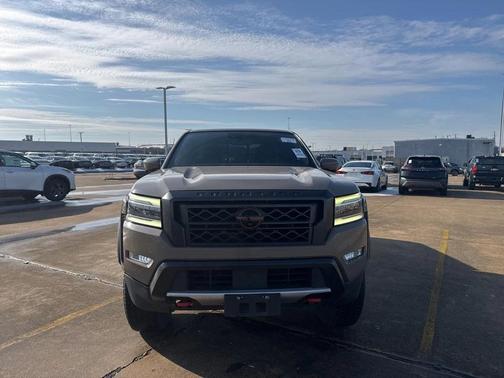 2022 Nissan Frontier PRO-X