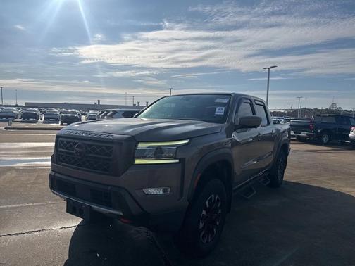 2022 Nissan Frontier PRO-X