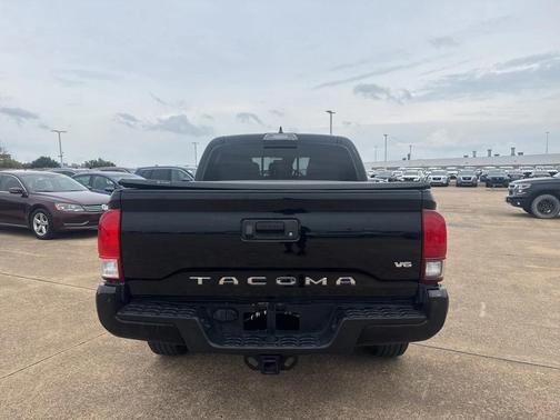 2019 Toyota Tacoma TRD Sport