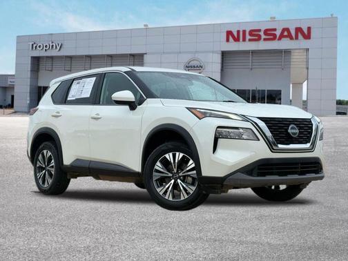 Pearl White Tricoat 2023 Nissan Rogue SV