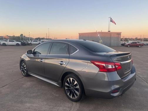 2019 Nissan Sentra SR