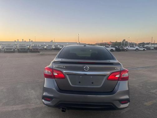2019 Nissan Sentra SR