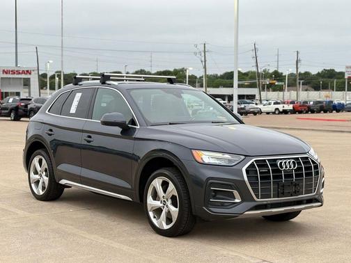 Gray Metallic 2021 Audi Q5 45 Premium Plus