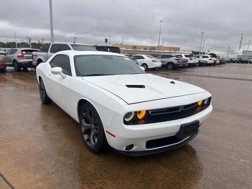 2018 Dodge Challenger SXT