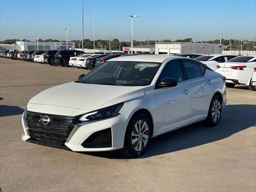 2025 Nissan Altima S FWD