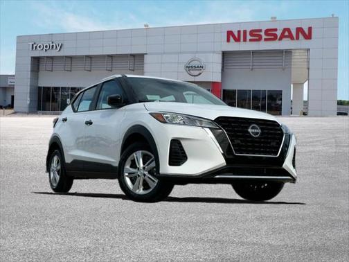 2025 Nissan Kicks S