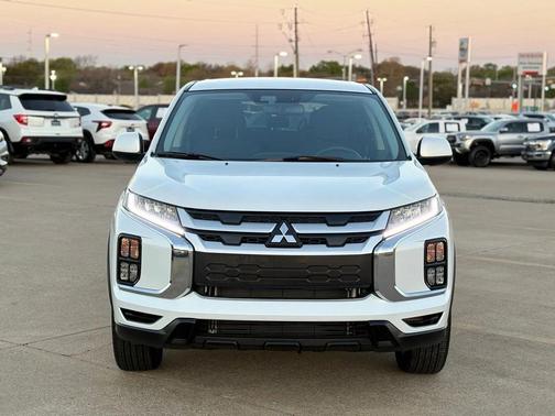 2024 Mitsubishi Outlander Sport 2.0 ES