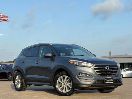 2016 Hyundai TUCSON SE