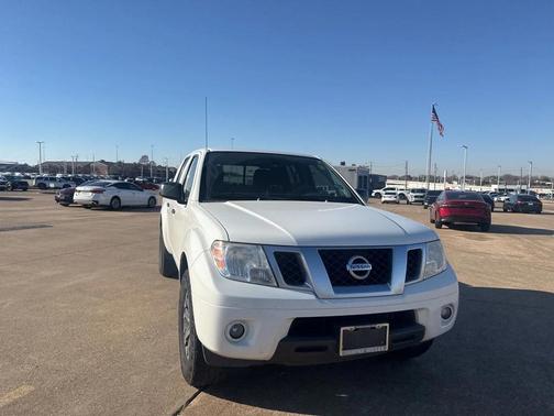 2019 Nissan Frontier Desert Runner