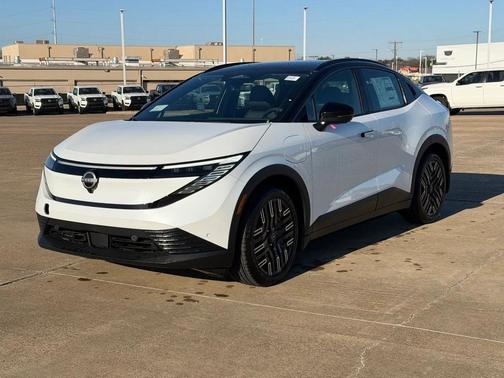 2026 Nissan Leaf PLATINUM+