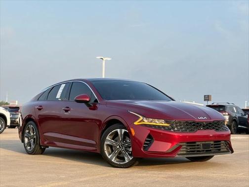 2022 Kia K5 EX