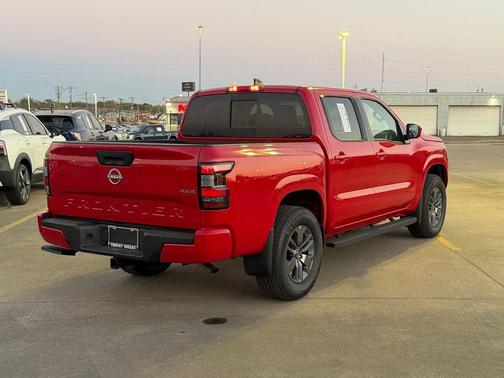 2026 Nissan Frontier SV