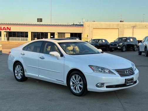 2011 Lexus ES 350 Base