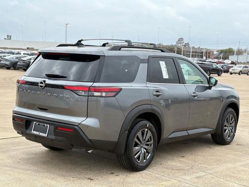 Gun Metallic 2026 Nissan Pathfinder SV