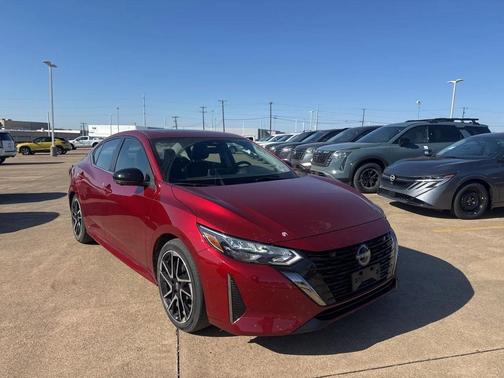 2025 Nissan Sentra SR