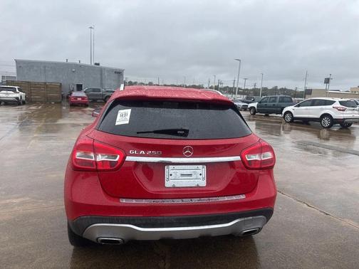 2018 Mercedes-Benz GLA 250 Base