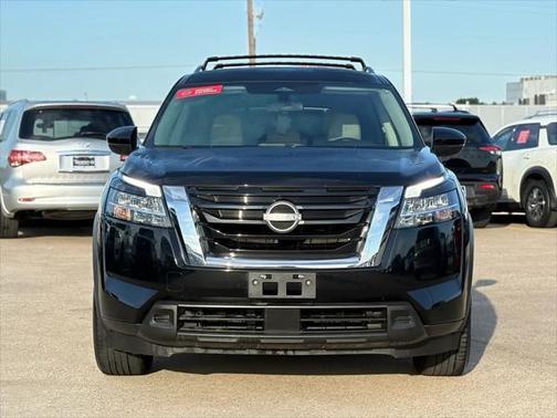 2022 Nissan Pathfinder SV 2WD