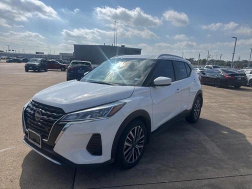 2024 Nissan Kicks SV