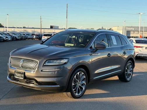 2021 Lincoln Nautilus Reserve