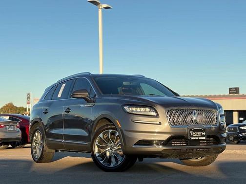 2021 Lincoln Nautilus Reserve