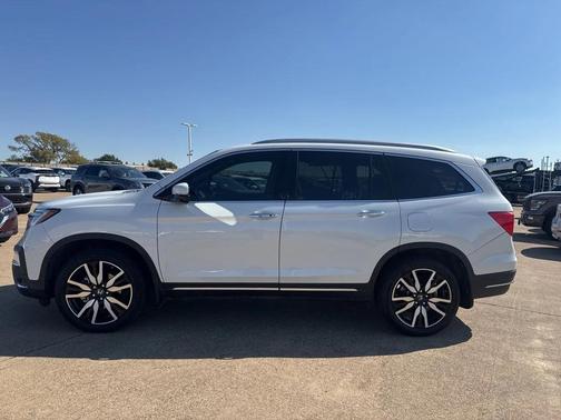 2021 Honda Pilot AWD Elite