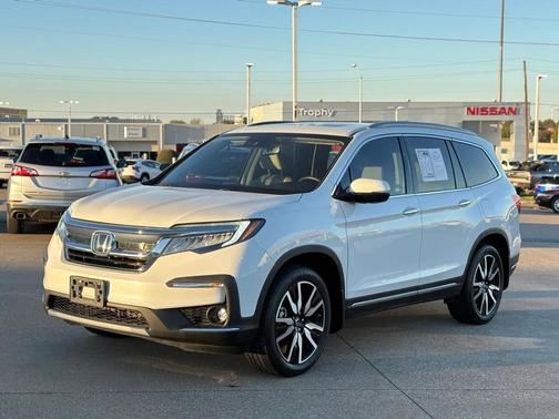 2021 Honda Pilot AWD Elite