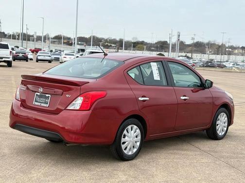 2019 Nissan Versa 1.6 SV