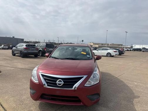 2019 Nissan Versa 1.6 SV