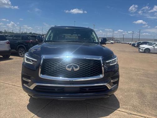 2021 INFINITI QX80 Luxe